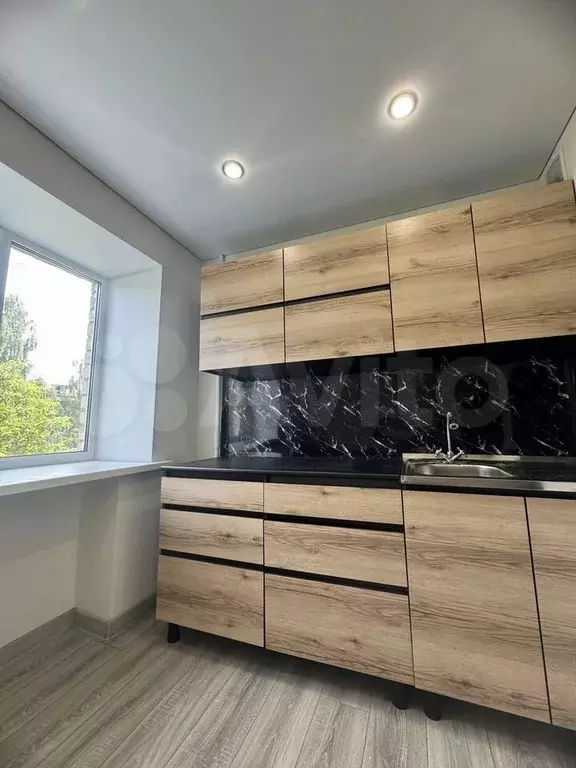 1-к. квартира, 30 м, 3/5 эт. - Фото 0