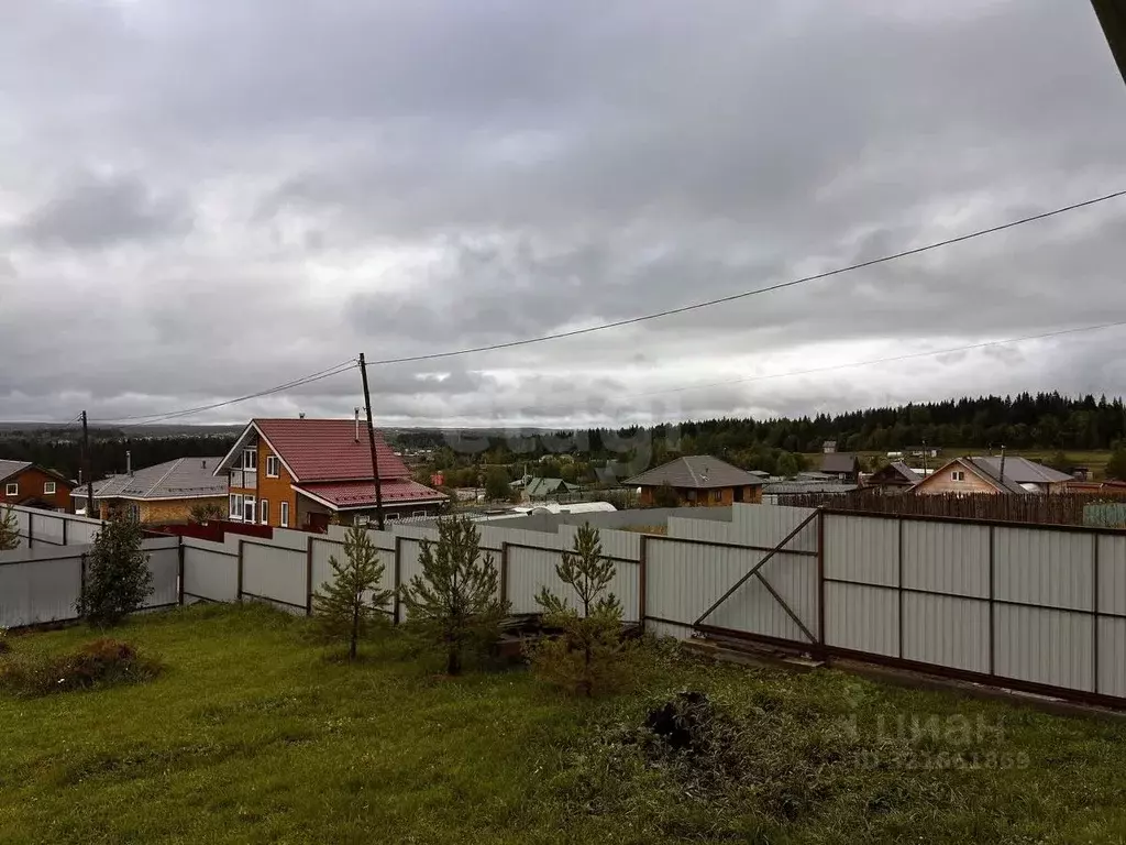 Дом в Пермский край, Пермский муниципальный округ, д. Валевая ул. ... - Фото 1