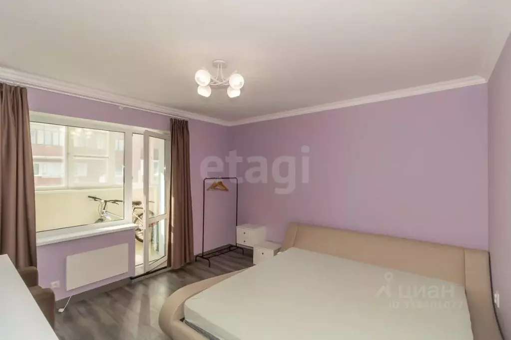 2-к кв. Челябинская область, Челябинск ул. Яблочкина, 3 (75.1 м) - Фото 0
