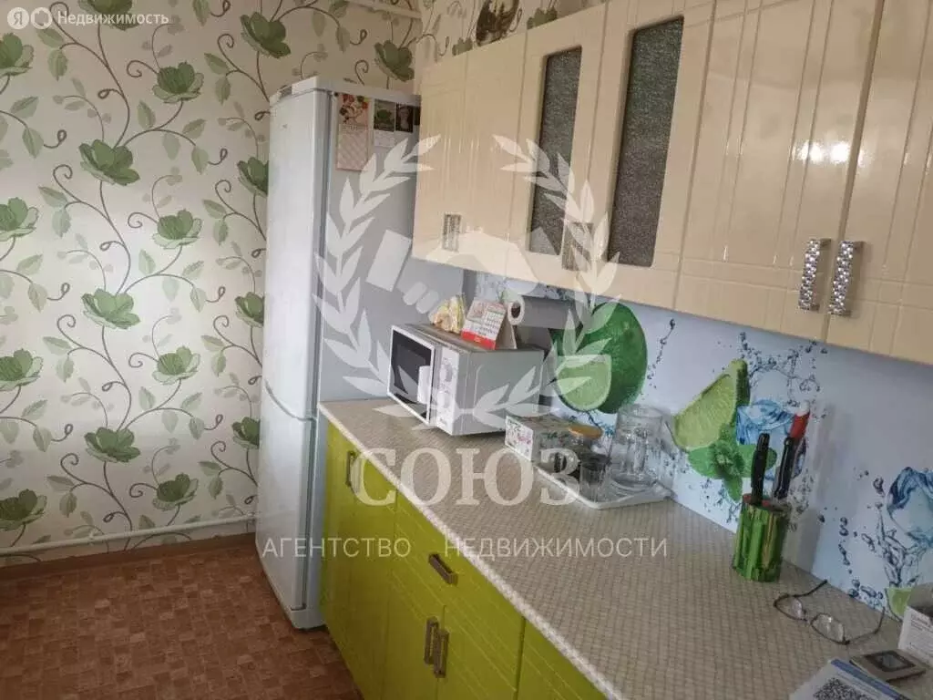 3-комнатная квартира: Таруса, улица Шмидта, 41 (48.1 м) - Фото 0