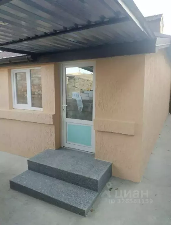 Дом в Крым, Феодосия муниципальный округ, с. Ближнее ул. Феодосийская, ... - Фото 1