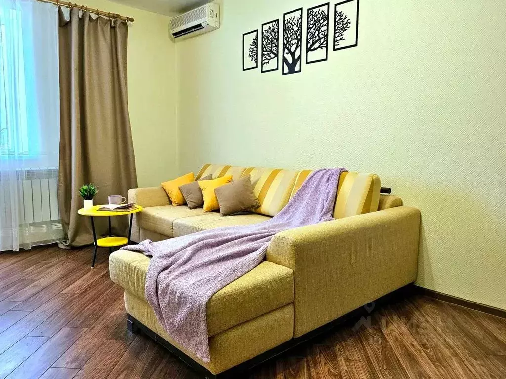 1-к кв. Волгоградская область, Волгоград ул. Пархоменко, 8 (40.0 м) - Фото 2