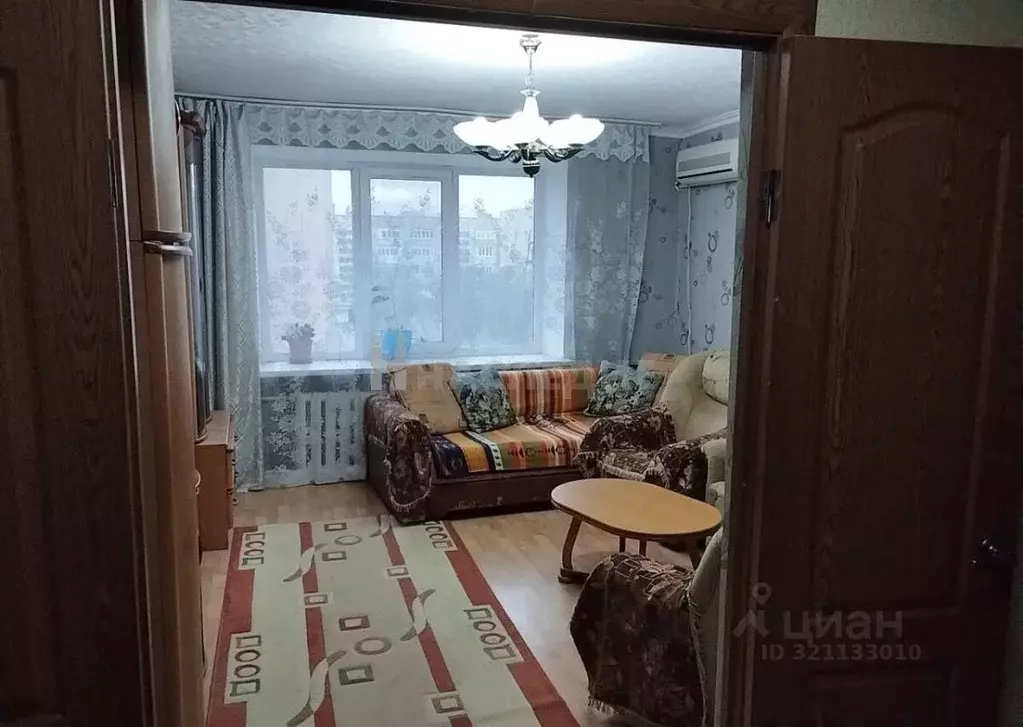 2-к кв. Ростовская область, Каменск-Шахтинский Красная ул. (48.0 м) - Фото 0