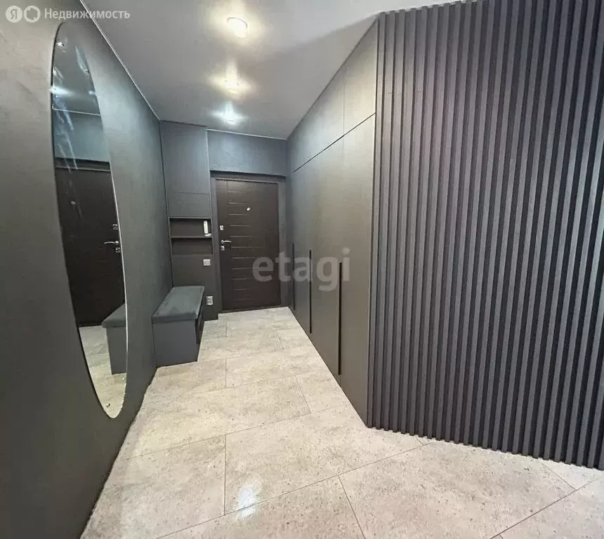 3-комнатная квартира: Хабаровск, улица А.А. Вахова, 10 (74.2 м) - Фото 0