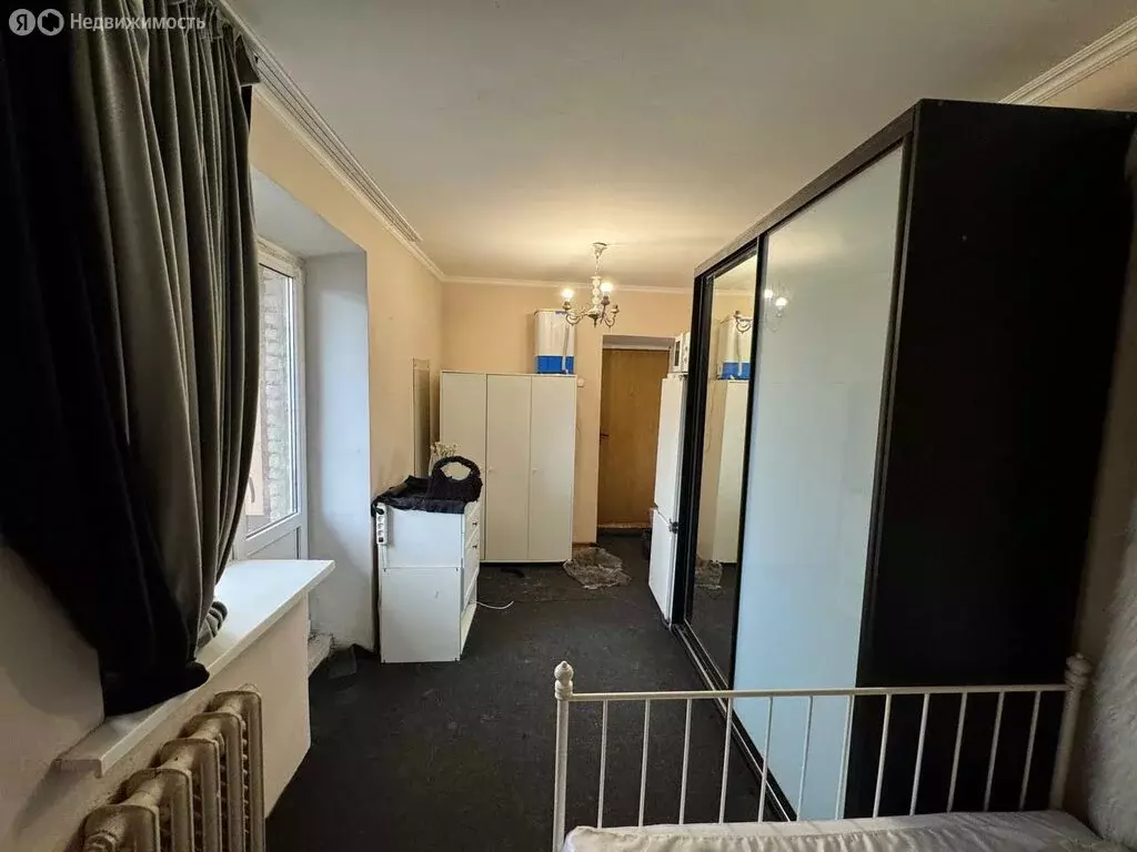 1к в 4-комнатной квартире (15 м) - Фото 0