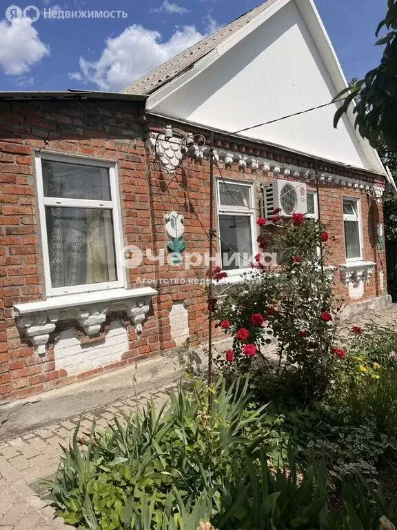 Дом в Новошахтинск, улица Лебедева (80 м) - Фото 0