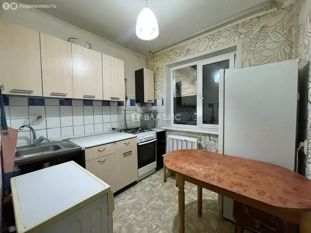 3-комнатная квартира: Раменское, Коммунистическая улица, 1 (56.4 м) - Фото 2