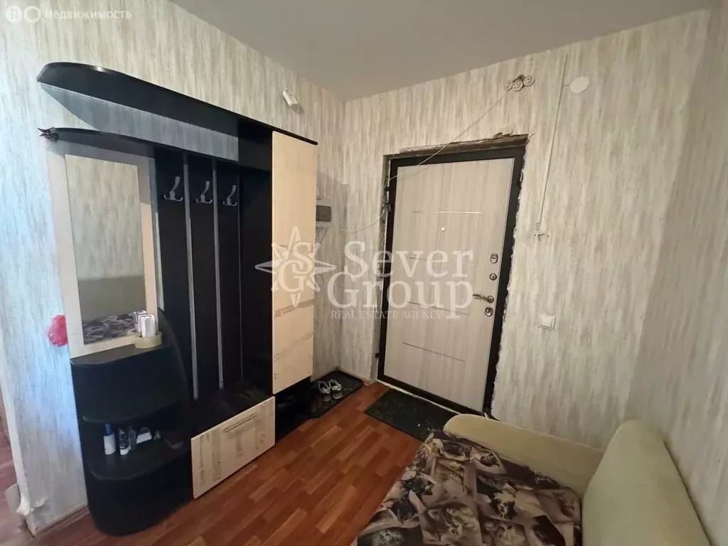 3-комнатная квартира: Санкт-Петербург, улица Бабушкина, 84к2 (71.1 м) - Фото 0