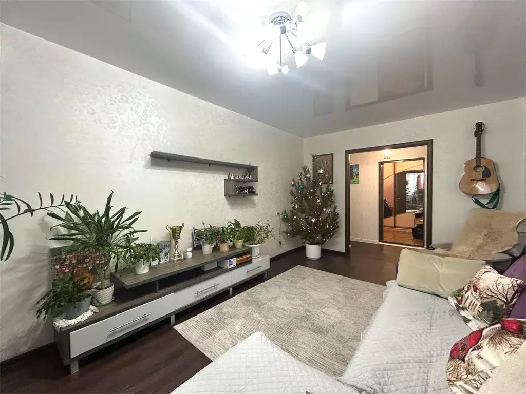 3-к кв. Волгоградская область, Волгоград ул. Академика Павлова, 8 ... - Фото 1