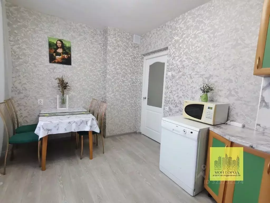 3-к кв. Ханты-Мансийский АО, Пыть-Ях ул. Святослава Федорова, 18 (76.7 ... - Фото 1