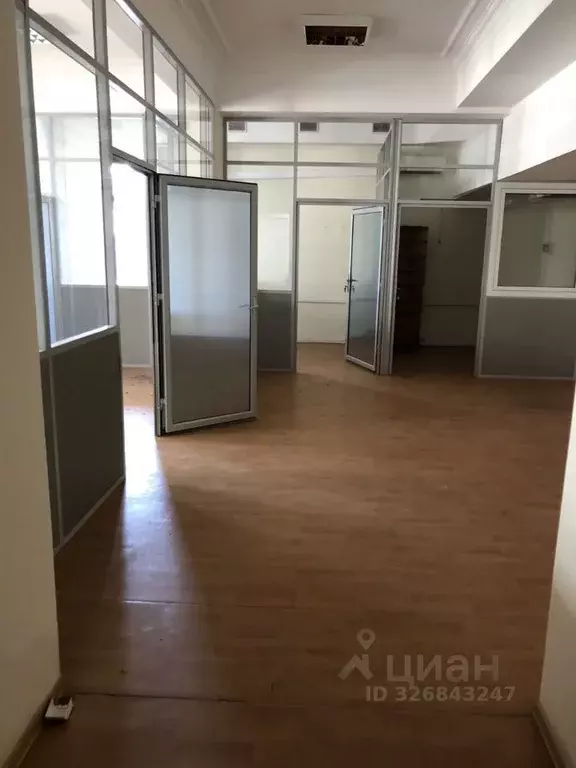 Офис в Москва Авиамоторная ул., 55к1 (400 м) - Фото 1