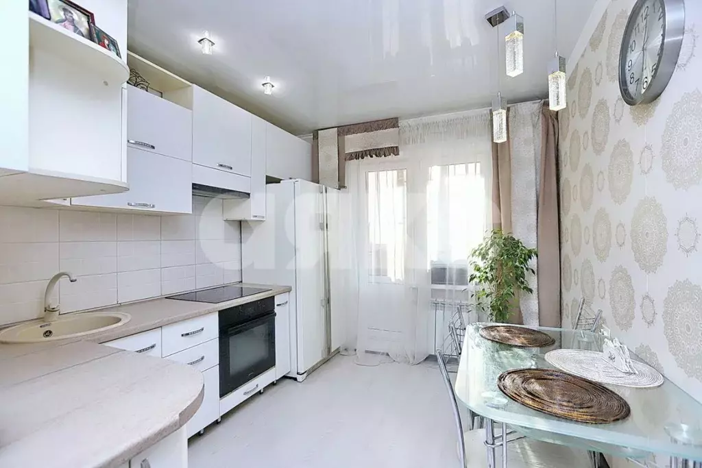 2-к кв. Липецкая область, Липецк ул. А.Г. Стаханова, 65 (66.0 м) - Фото 0