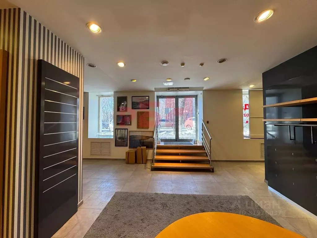 Помещение свободного назначения в Тюменская область, Тюмень ул. ... - Фото 1