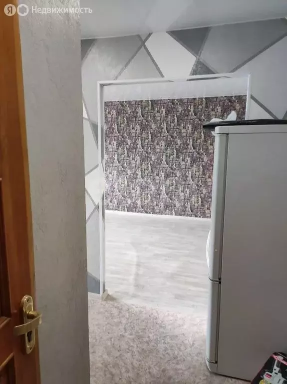 1-комнатная квартира: Нижний Тагил, проспект Вагоностроителей, 64 ... - Фото 2