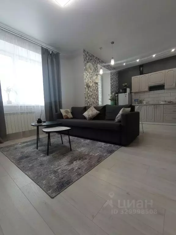 Студия Омская область, Омск ул. Красный Путь, 105В (40.0 м) - Фото 1