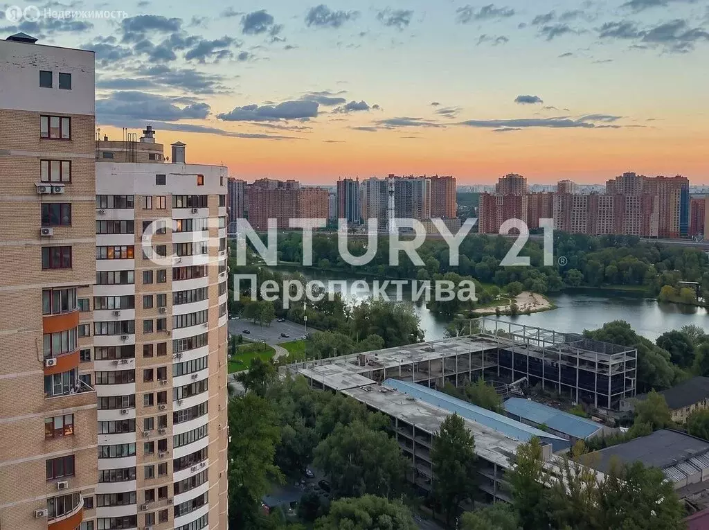 1-комнатная квартира: Реутов, Парковая улица, 8 (56 м) - Фото 1