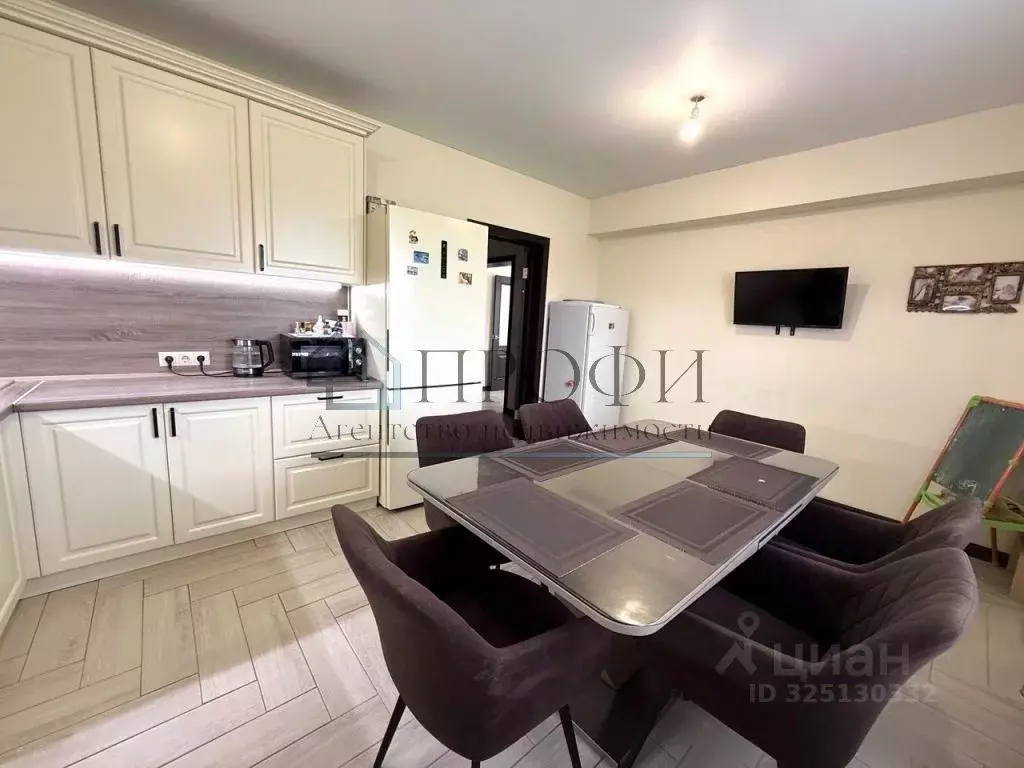 Дом в Белгородская область, Поселок Чернянка городское поселение, ... - Фото 1