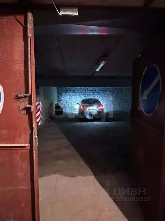 Гараж в Тюменская область, Тюмень ул. Максима Горького, 44 (20 м) - Фото 1