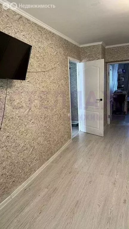 2-комнатная квартира: Армянск, улица Иванищева, 2 (50 м) - Фото 1