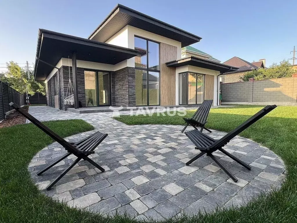 Дом в Крым, Симферополь ул. Кок-Козь, 2В (170 м) - Фото 1