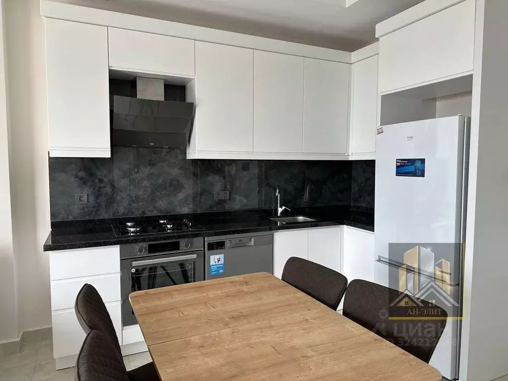 1-к кв. Татарстан, Казань Комсомольская ул., 2 (36.0 м) - Фото 1