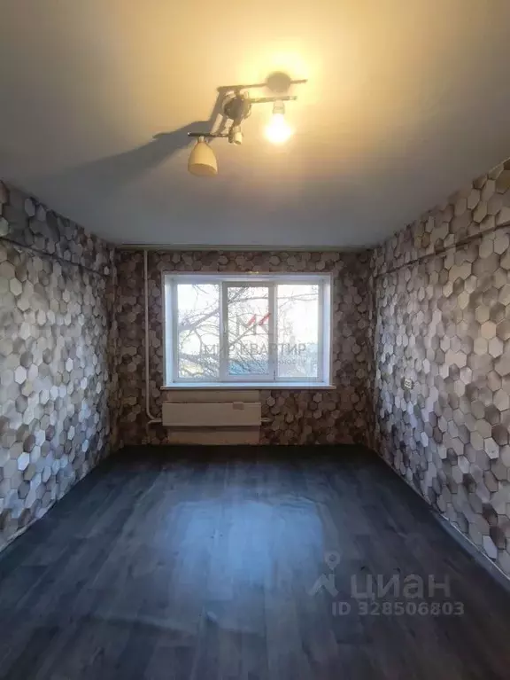 Комната Хакасия, Абакан Торговая ул., 2/2 (13.9 м) - Фото 1