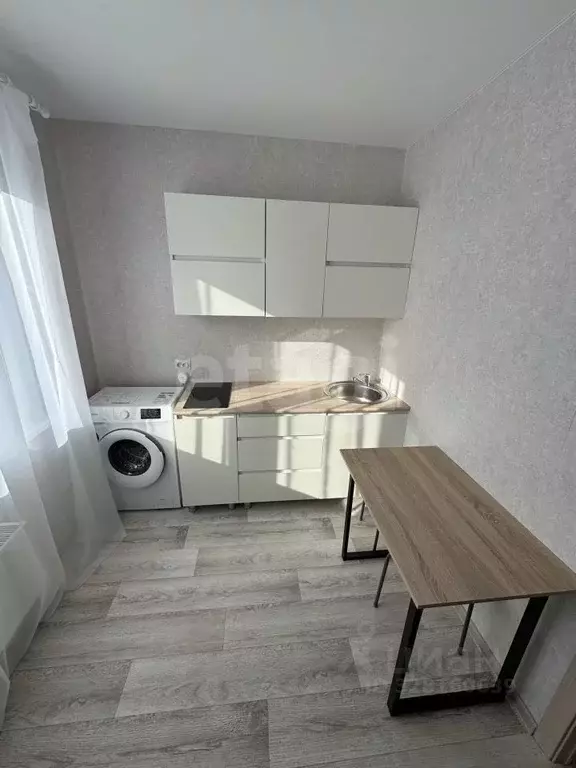 1-к кв. Курганская область, Курган Заозерный жилрайон, 8-й мкр, 5 ... - Фото 1