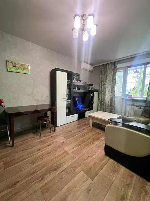 3-к. квартира, 60 м, 5/5 эт. - Фото 1