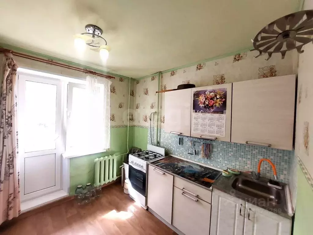 2-к кв. Псковская область, Печоры Юбилейная ул., 3 (52.5 м) - Фото 0