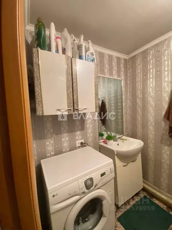 Дом в Бурятия, Улан-Удэ Хуторская ул., 1 (76 м) - Фото 1