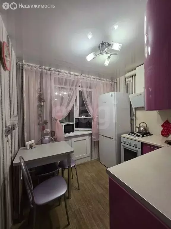 2-комнатная квартира: Пермь, Петропавловская улица, 99 (44.2 м) - Фото 1