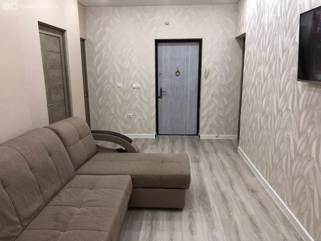 2-комнатная квартира: Геленджик, микрорайон Южный, улица Жуковского, ... - Фото 1