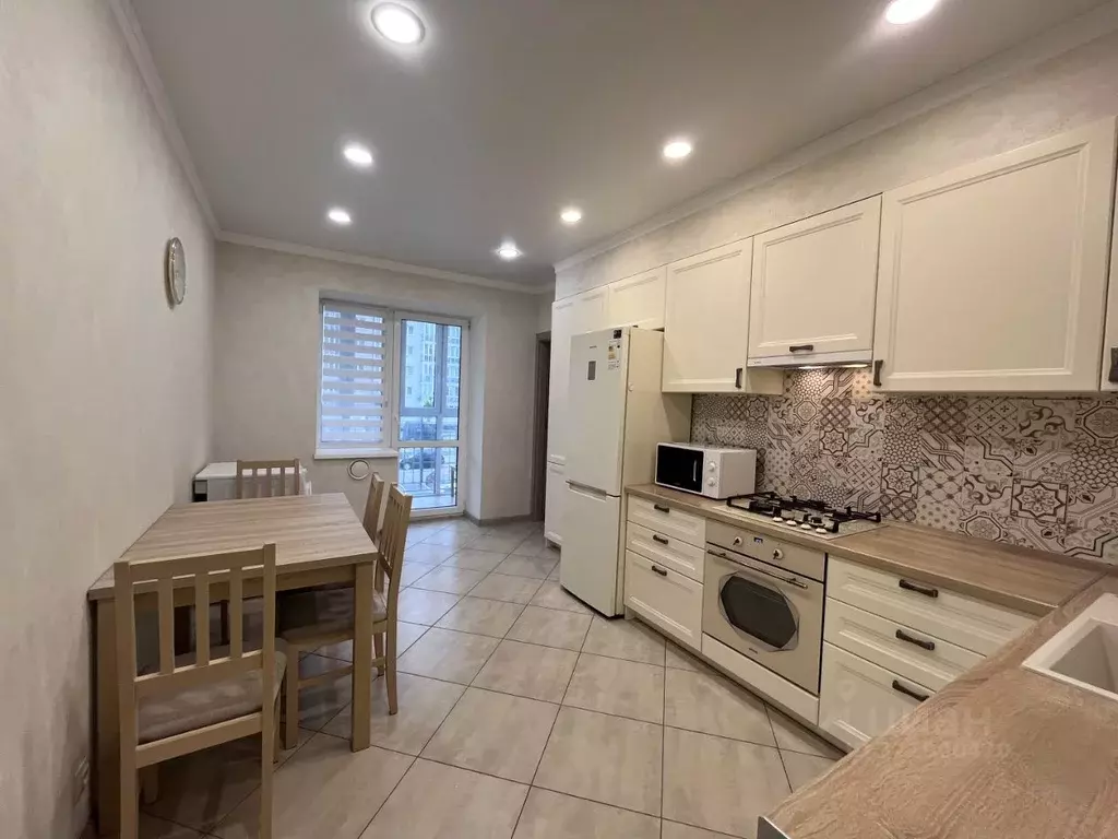 3-к кв. Калининградская область, Калининград ул. Согласия, 38 (72.5 м) - Фото 1