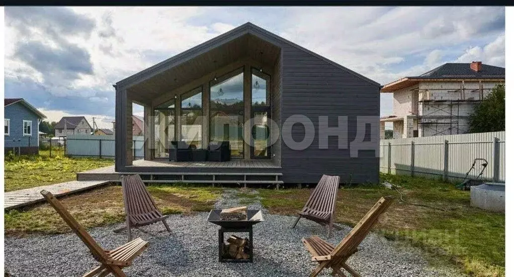 Дом в Новосибирская область, Новосибирск ул. Шелохвостова (85 м) - Фото 1