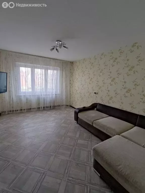 3-комнатная квартира: Омск, улица Рокоссовского, 32 (62.3 м) - Фото 2