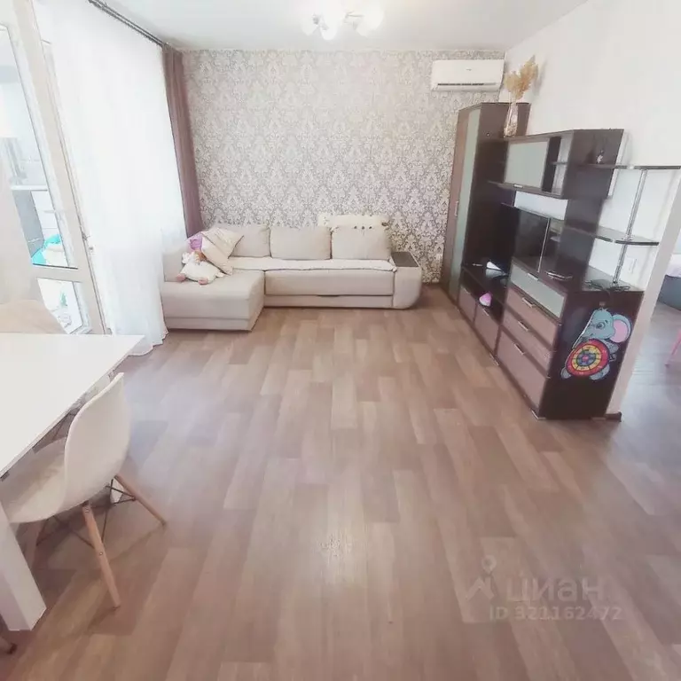 2-к кв. Волгоградская область, Волгоград ул. Мичурина, 22 (39.2 м) - Фото 0