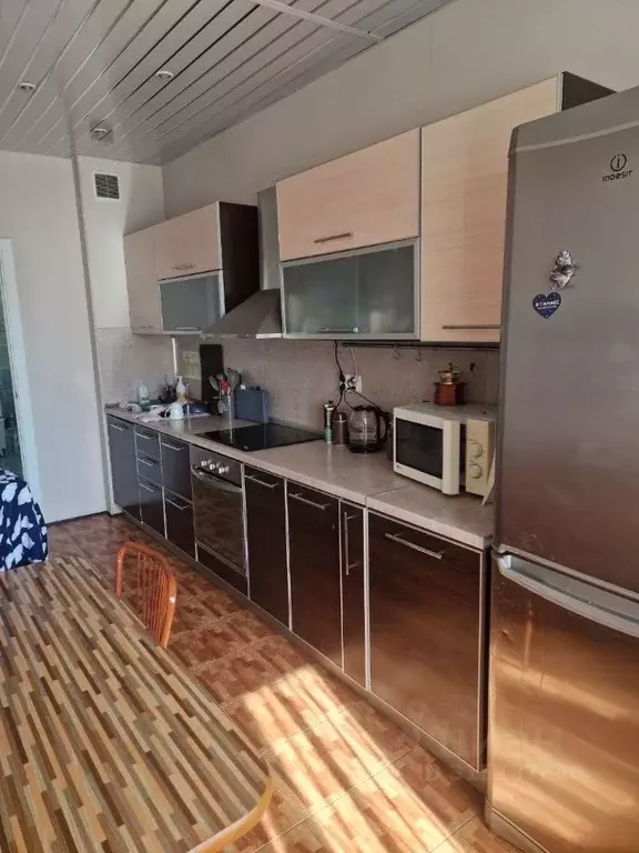 1-к кв. Иркутская область, Иркутск Радужный мкр, 121 (45.0 м) - Фото 2