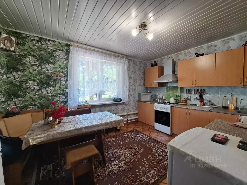 2-к кв. Волгоградская область, Волгоград Шпалозаводская ул., 14 (74.0 ... - Фото 1