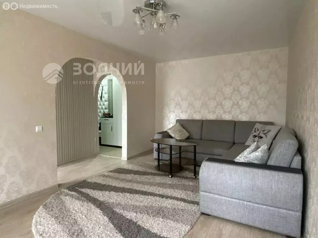 2-комнатная квартира: Чебоксары, улица Мичмана Павлова, 5 (45 м) - Фото 1