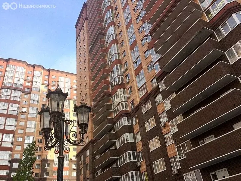 3-комнатная квартира: Ростов-на-Дону, Берберовская улица, 2/101с2 (108 ... - Фото 1