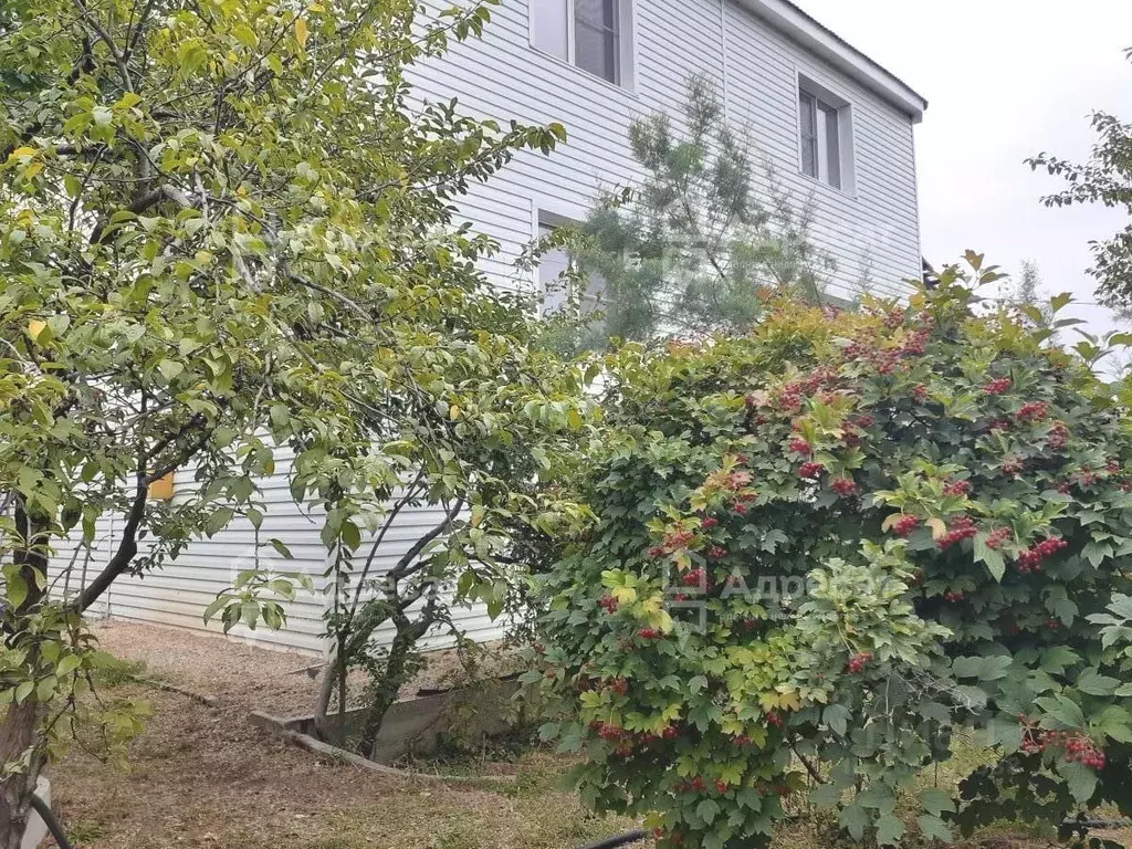 Дом в Волгоградская область, Волгоград Мичуринец-7 СНТ,  (200 м) - Фото 1