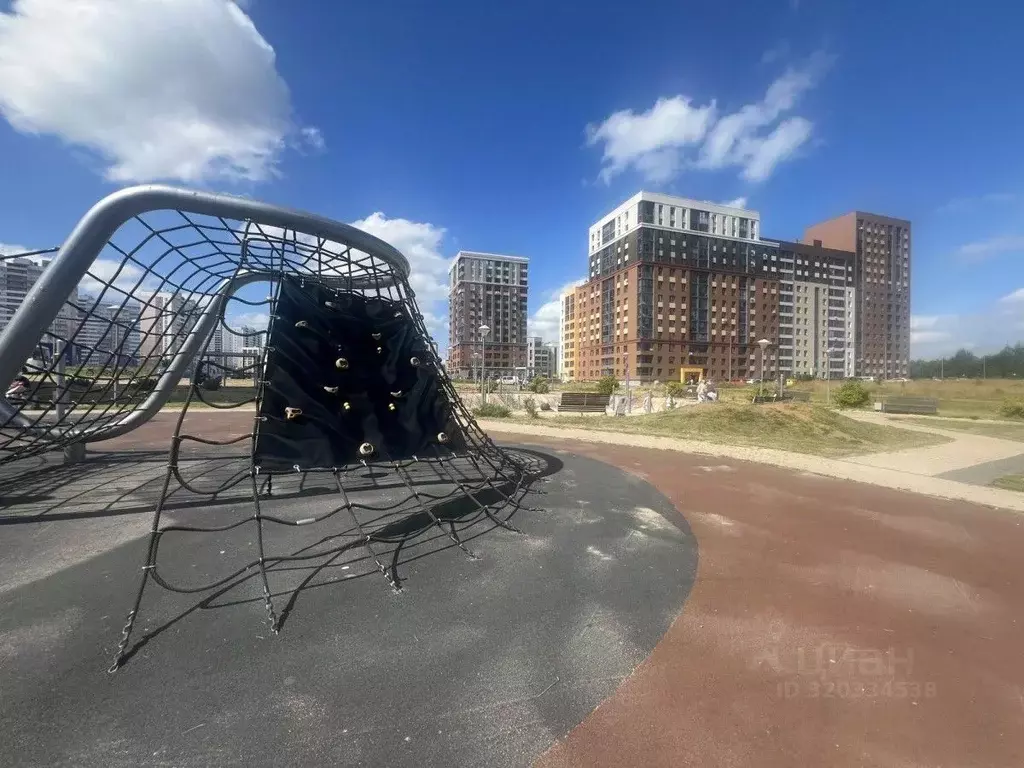 4-к кв. Кировская область, Киров ул. Краснополянская, 5 (80.1 м) - Фото 1