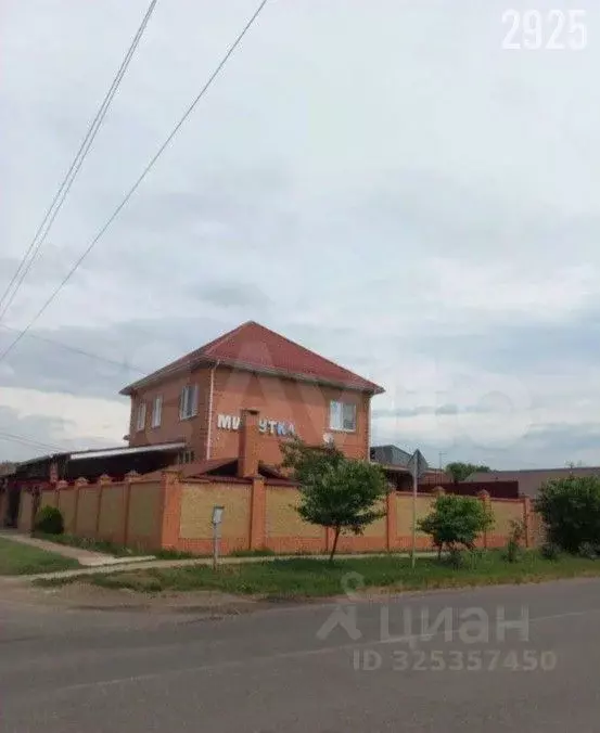 Дом в Краснодарский край, Динской район, Новотитаровская ст-ца ул. ... - Фото 2