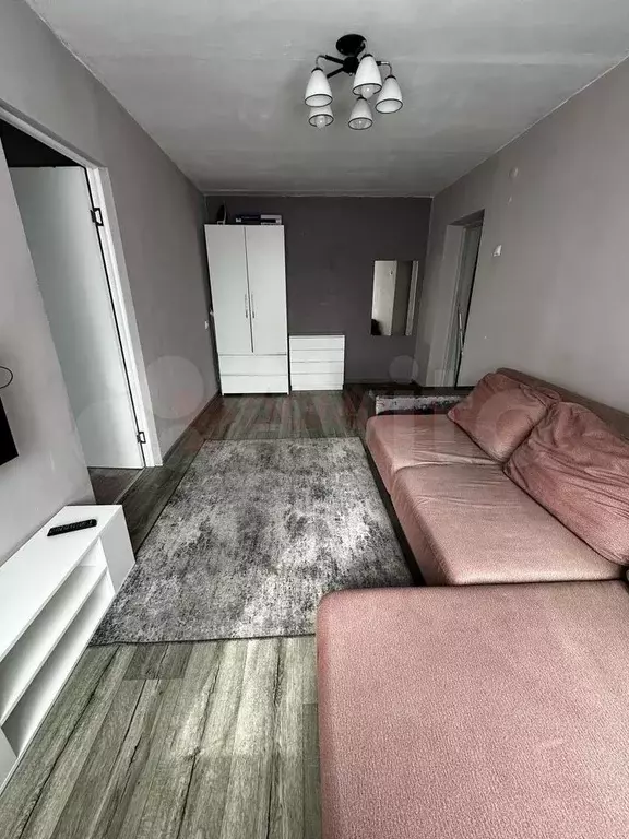 2-к. квартира, 37 м, 1/5 эт. - Фото 1