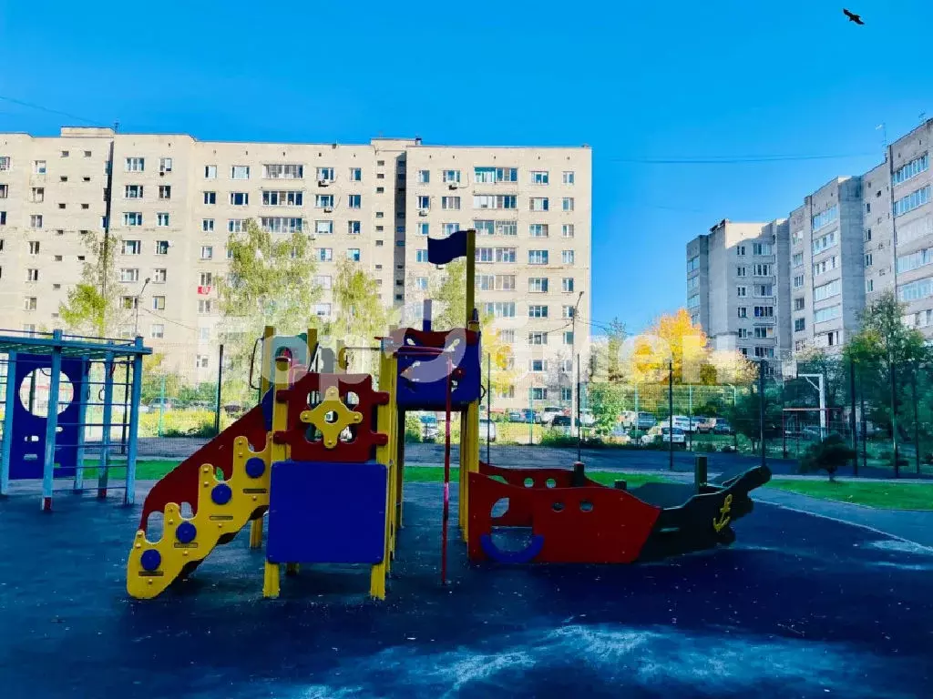 Продается 2-комнатная квартира - Фото 1