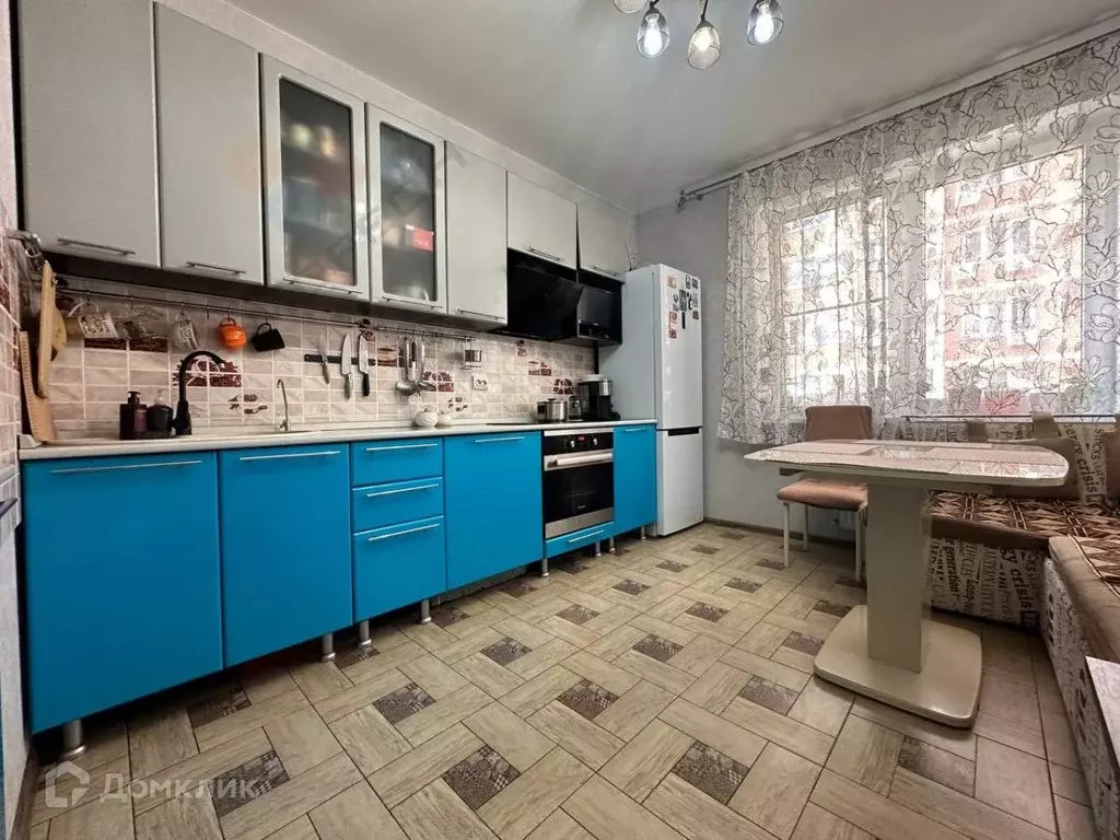 Продаётся 2-к квартира, 63.4 м - Фото 0