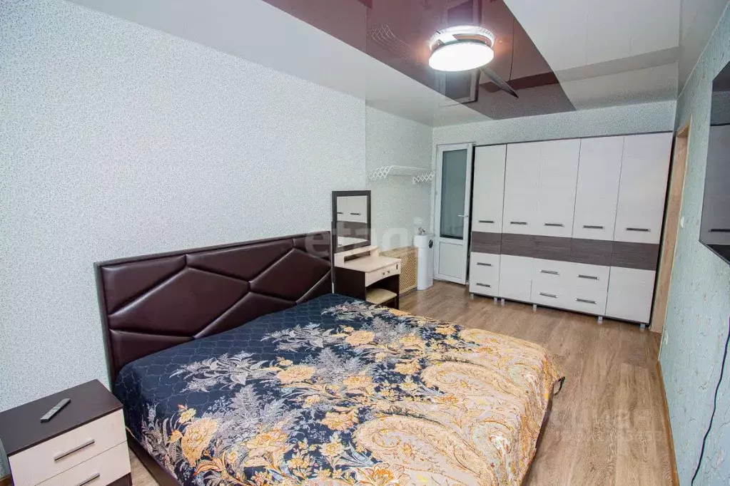 3-к кв. Ямало-Ненецкий АО, Новый Уренгой Ленинградский просп., 4А ... - Фото 1