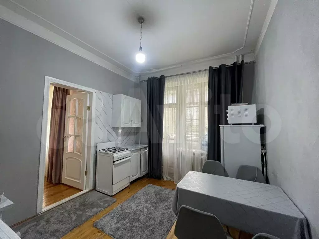 2-к. квартира, 55 м, 2/6 эт. - Фото 1