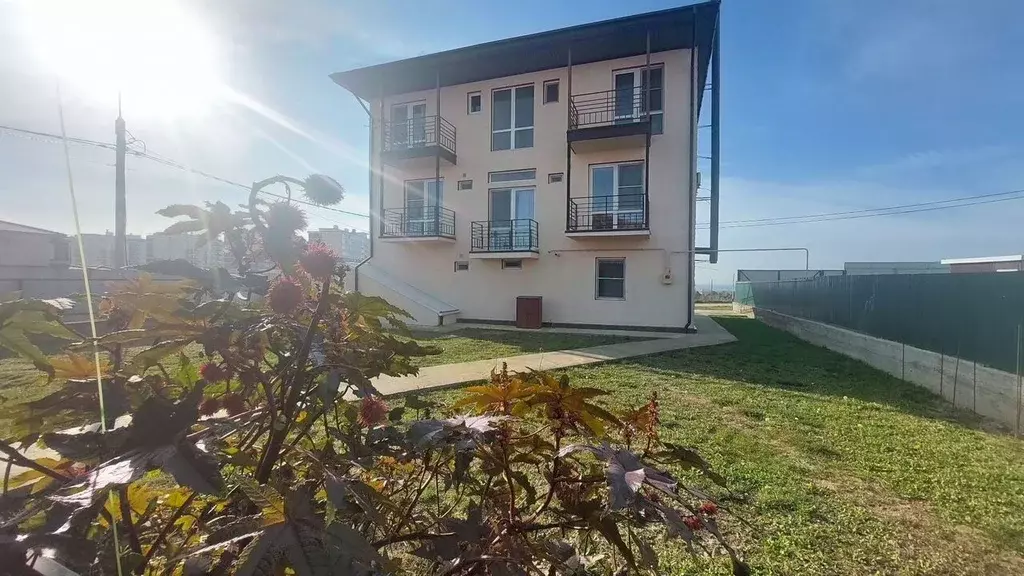 Дом в Краснодарский край, Анапа ул. Семьи Пиленко, 15 (244 м) - Фото 1