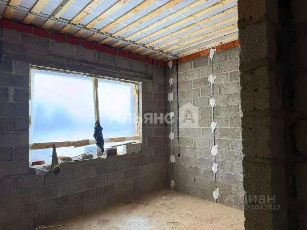 Дом в Краснодарский край, Тимашевск Индустриальный мкр, ул. Имени ... - Фото 1